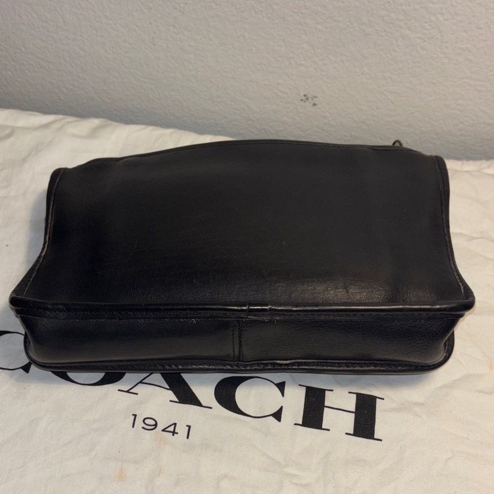 Coach Vintage Basic Bag or Zippered Clutch No. 569-2515 Made In New York - Picture 6 of 8